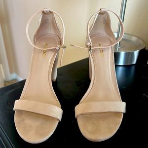 Aldo nude heels size 7